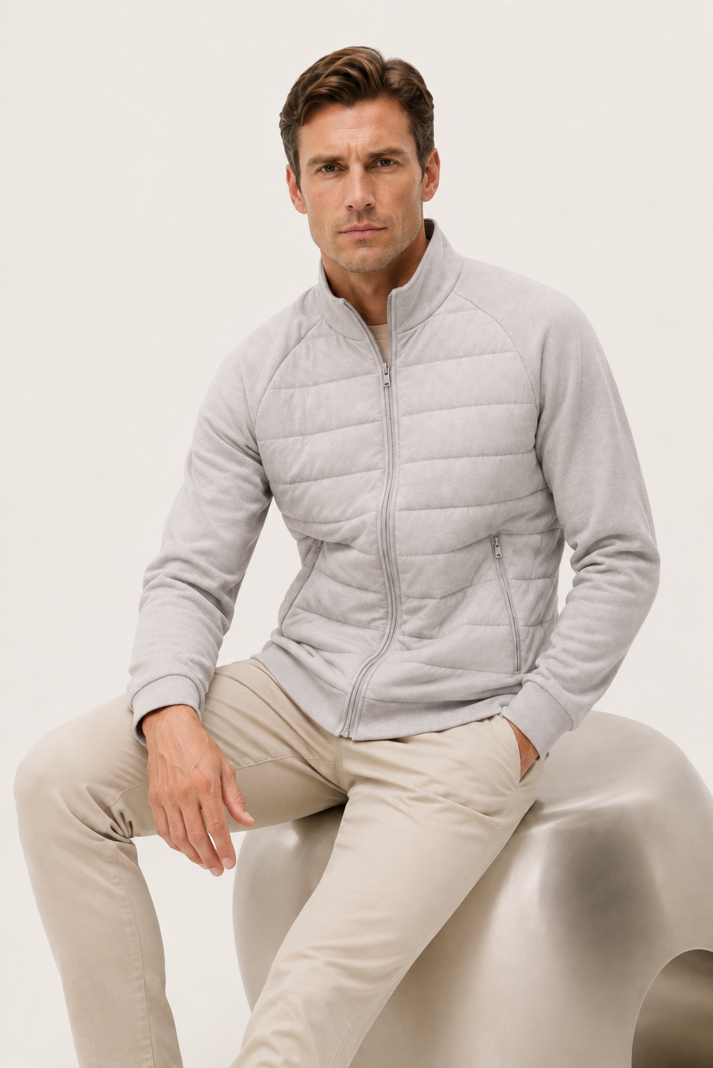 Essential Hybrid Jacke Grau