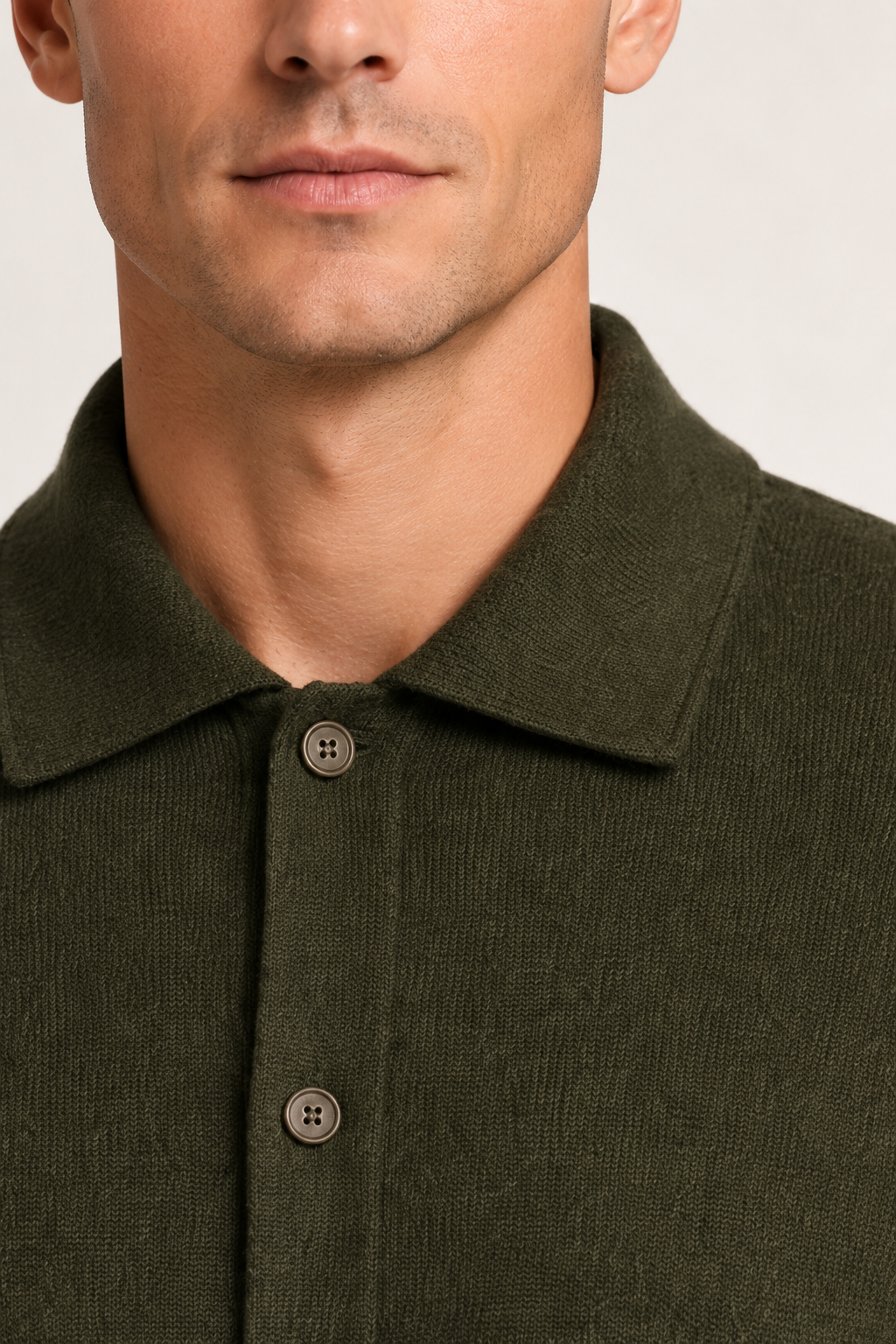 Valmont Strickjacke mit Knöpfen Olive