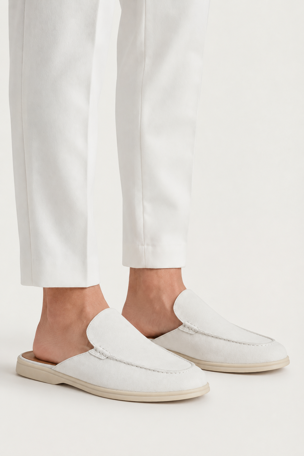 Ancestral Suede Mule Weiß