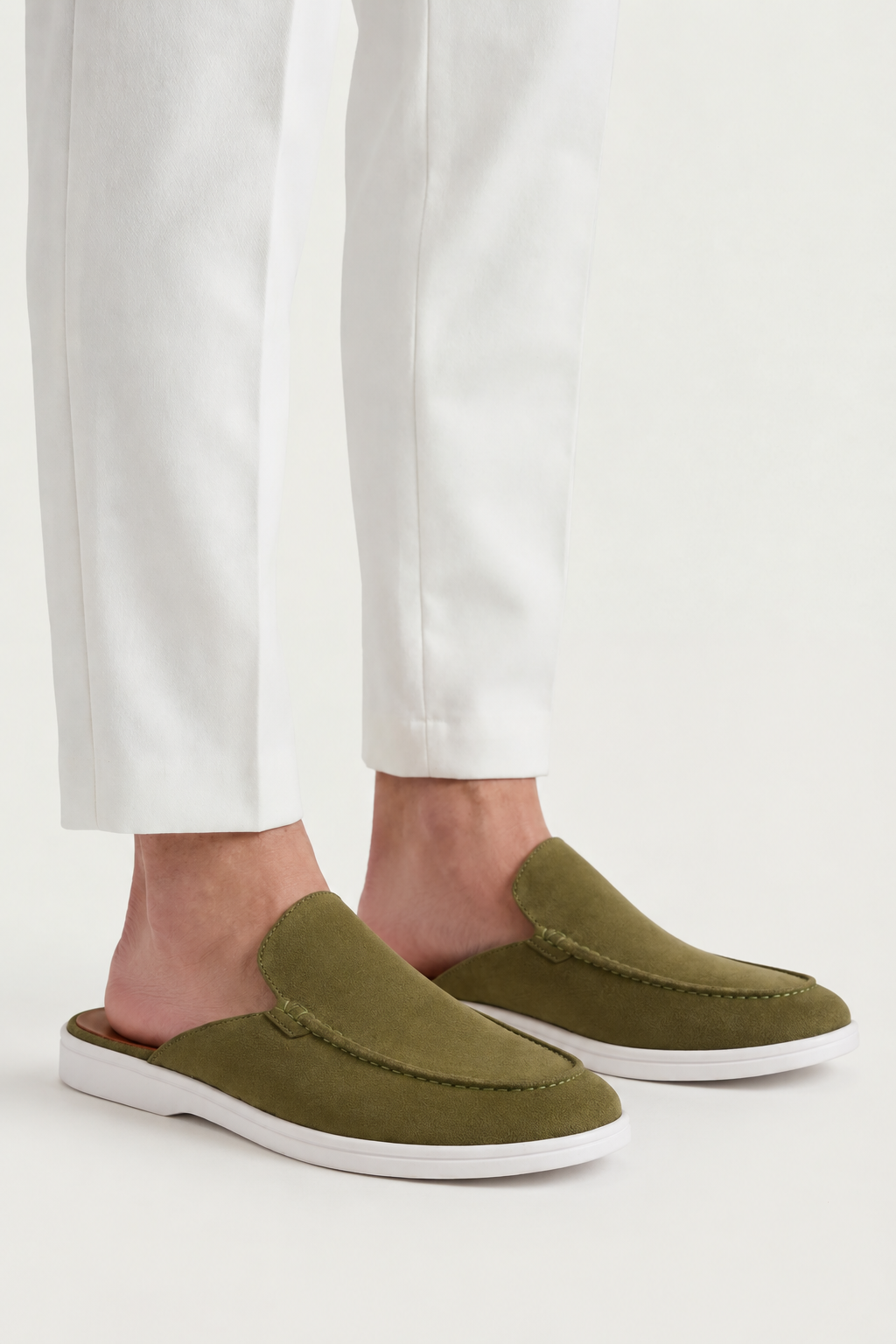 Slipper "Ancestral Suede Mule" in Salbeigrün