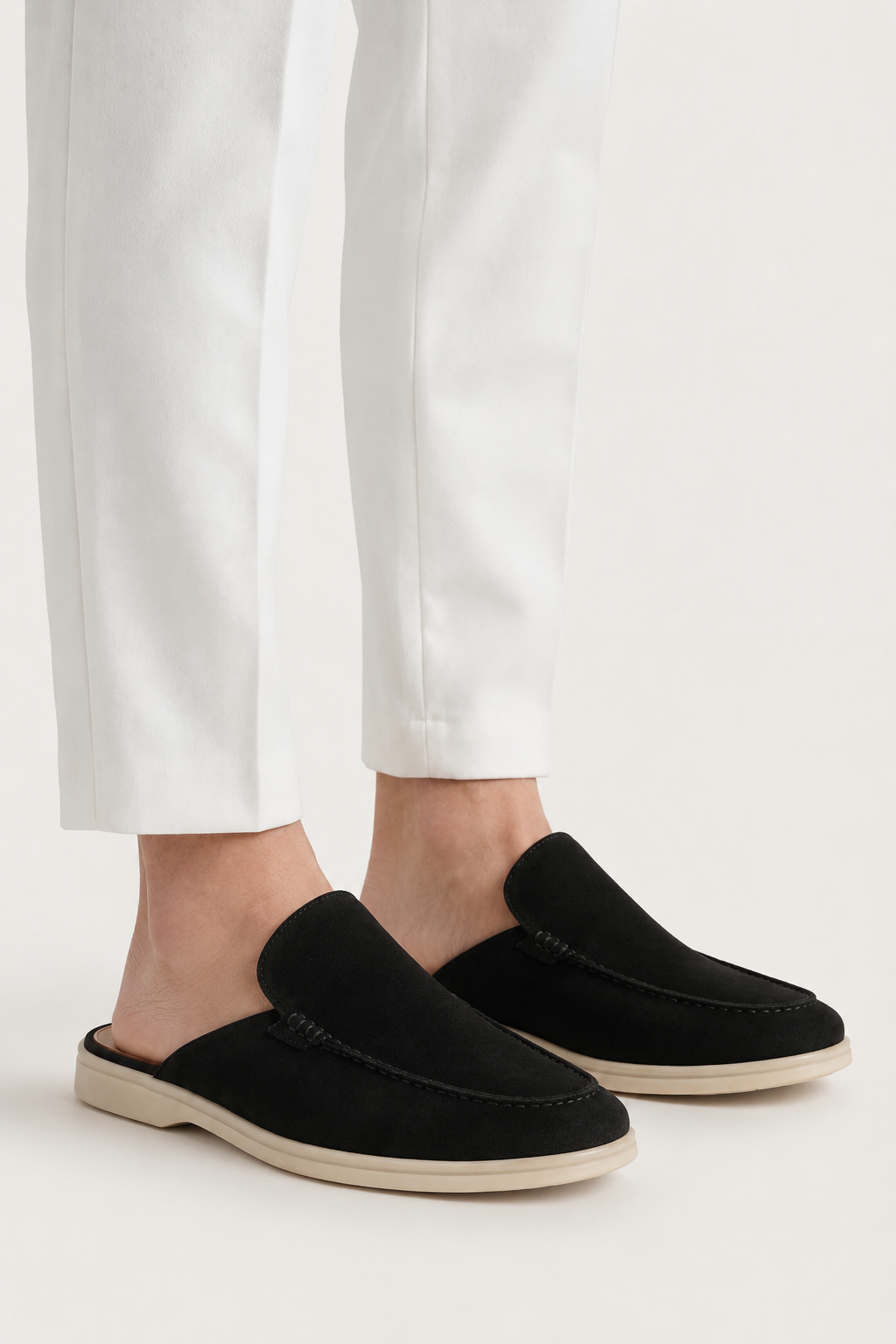 Ancestral Suede Mule Schwarz