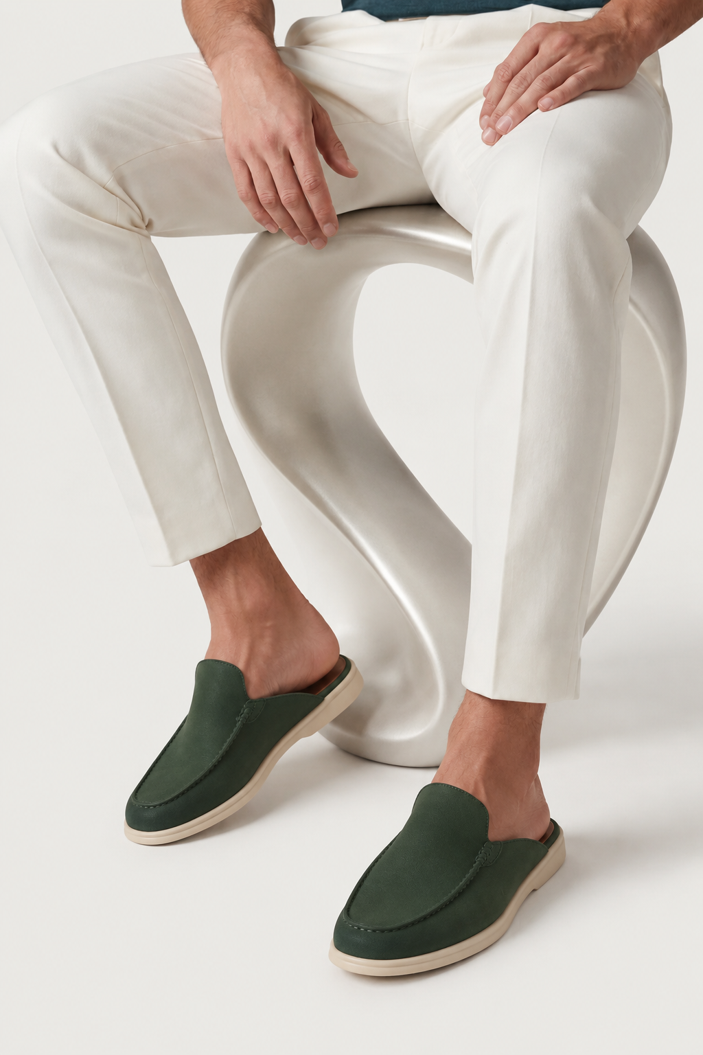 Ancestral Suede Mule Waldgrün