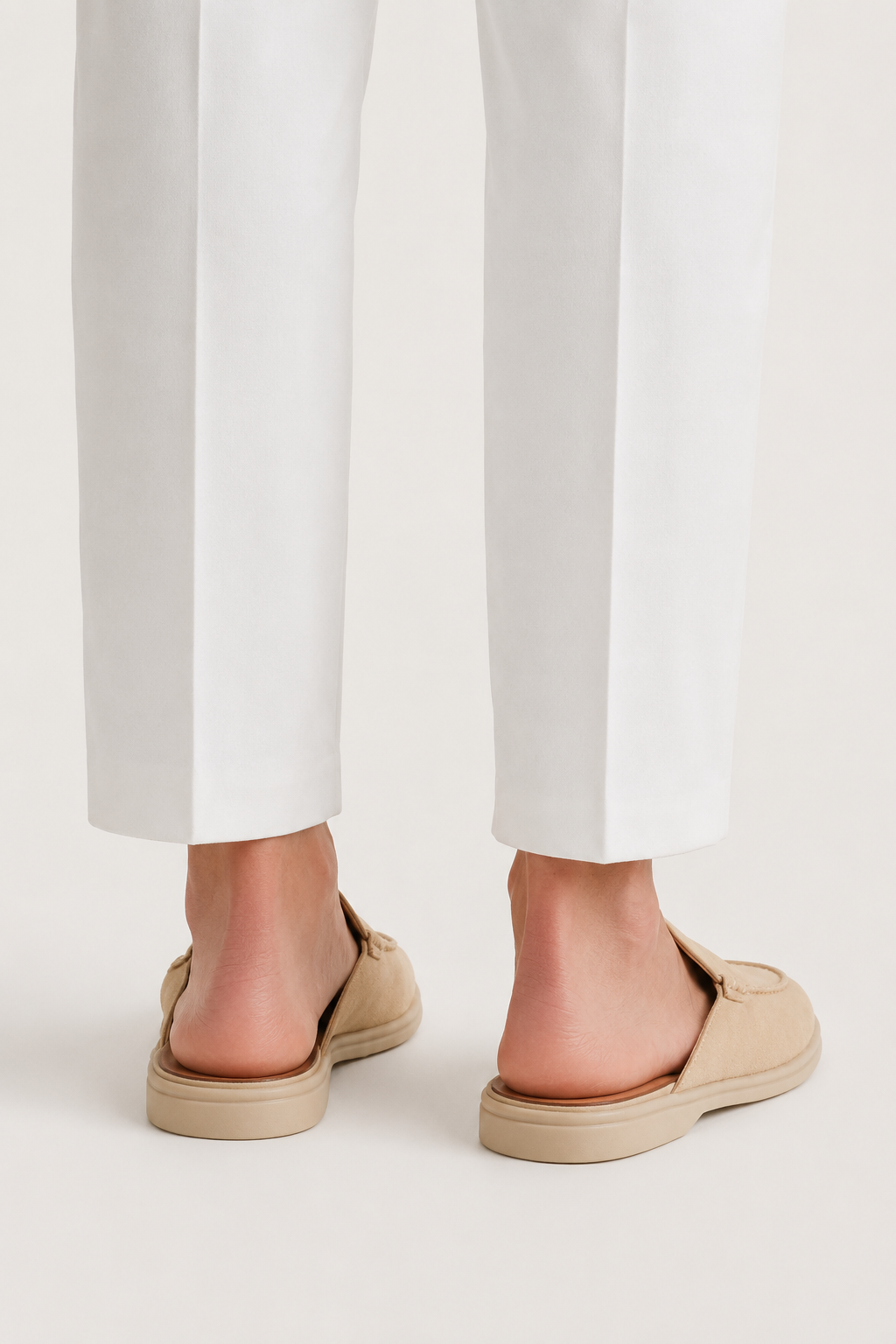 Ancestral Suede Pantolette Beige