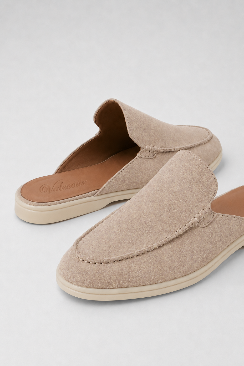 Ancestral Suede Mule Hellgrau