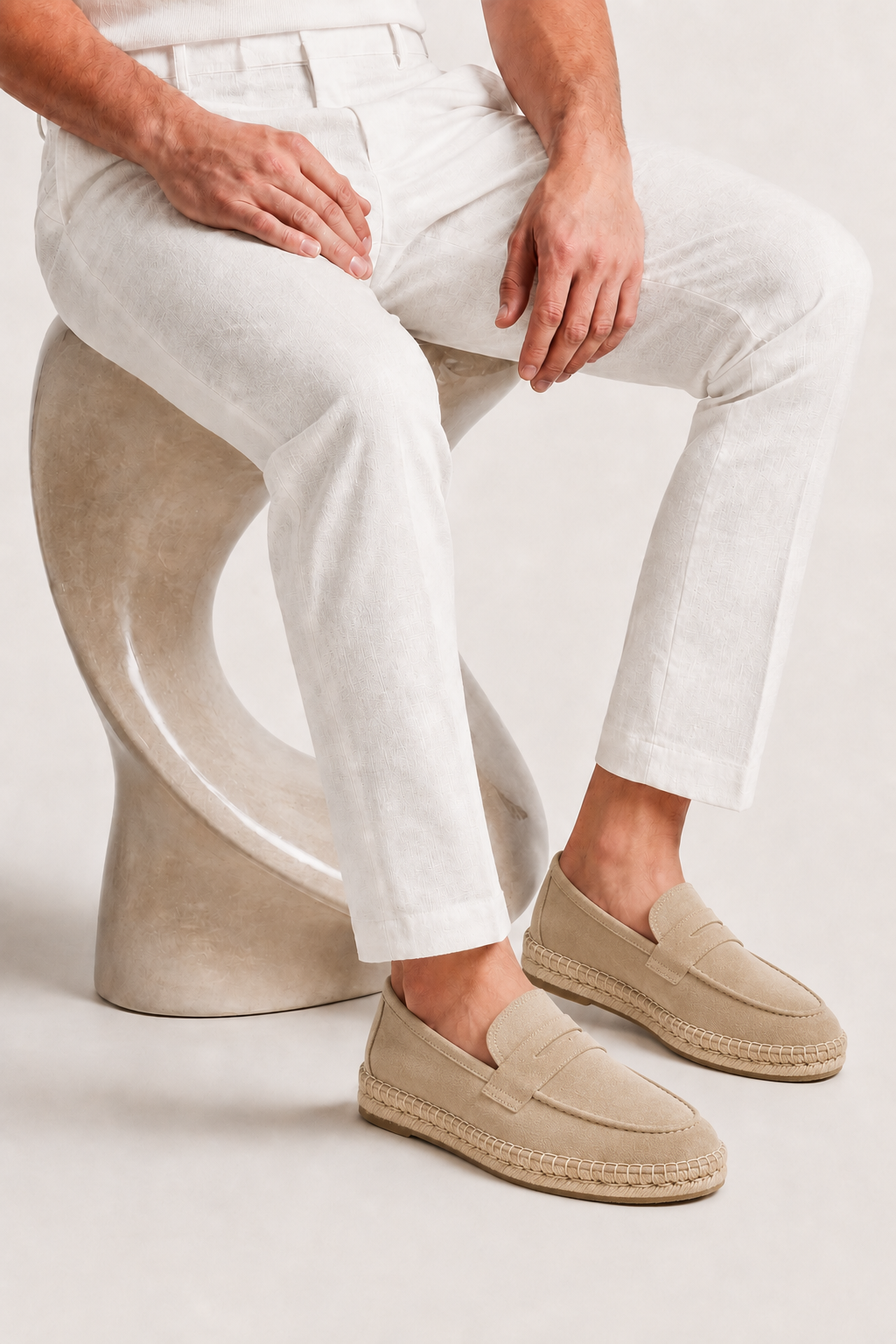 Espadrille aus Veloursleder, Beige