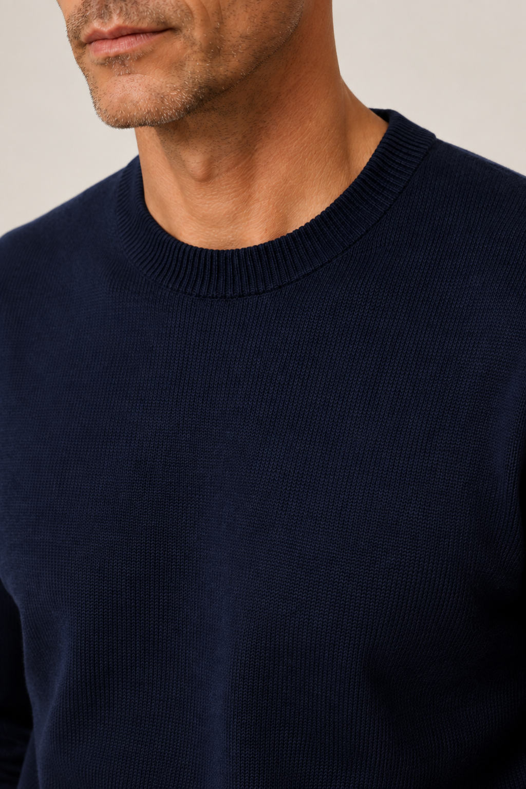 Fine Wool Crewneck Navy Blue