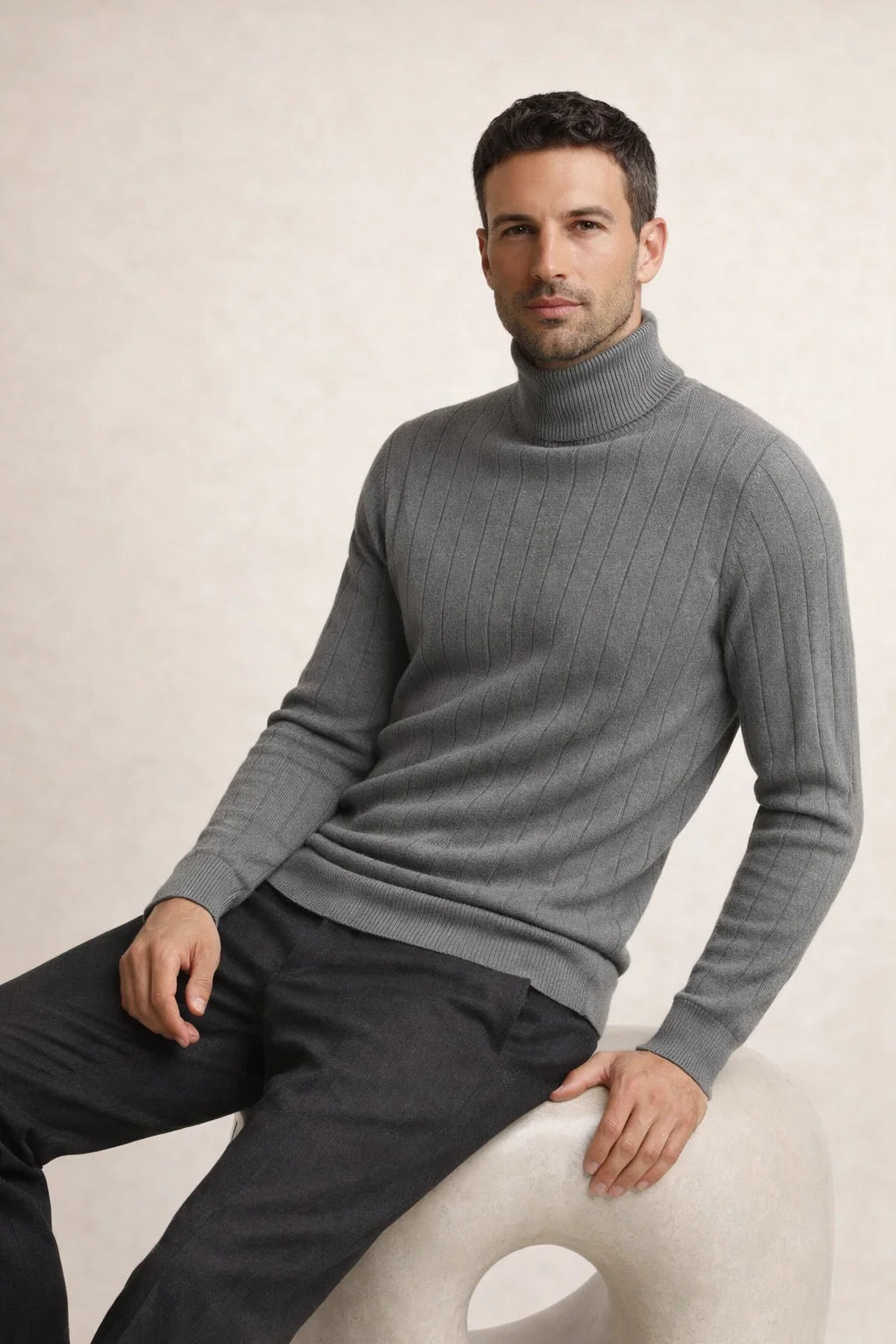 Tailored Turtleneck Grey