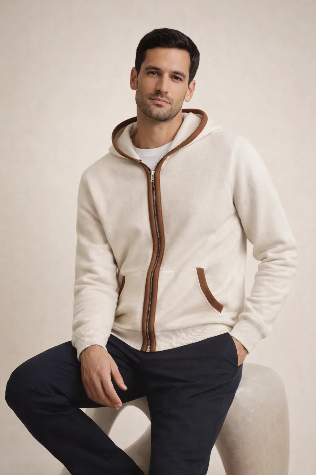 Kapuzenstrickjacke Beige