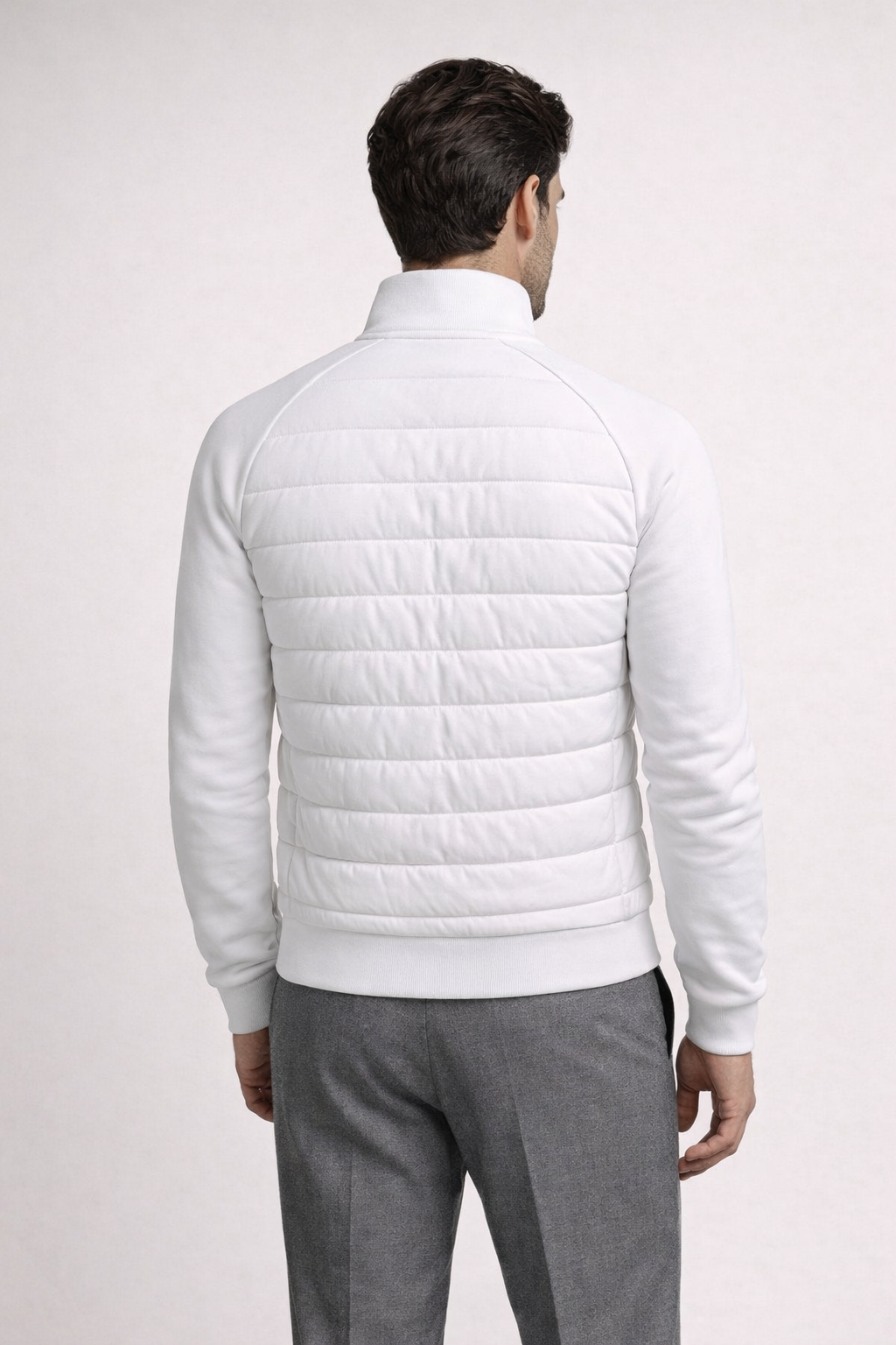 Essential Hybridjacke Weiß