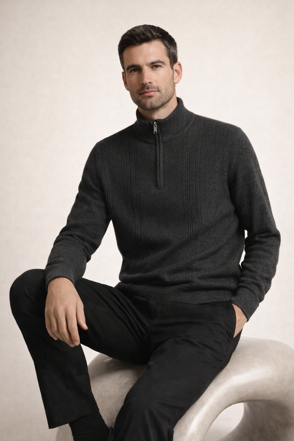 Gerippter Quarter-Zip Dunkelgrau