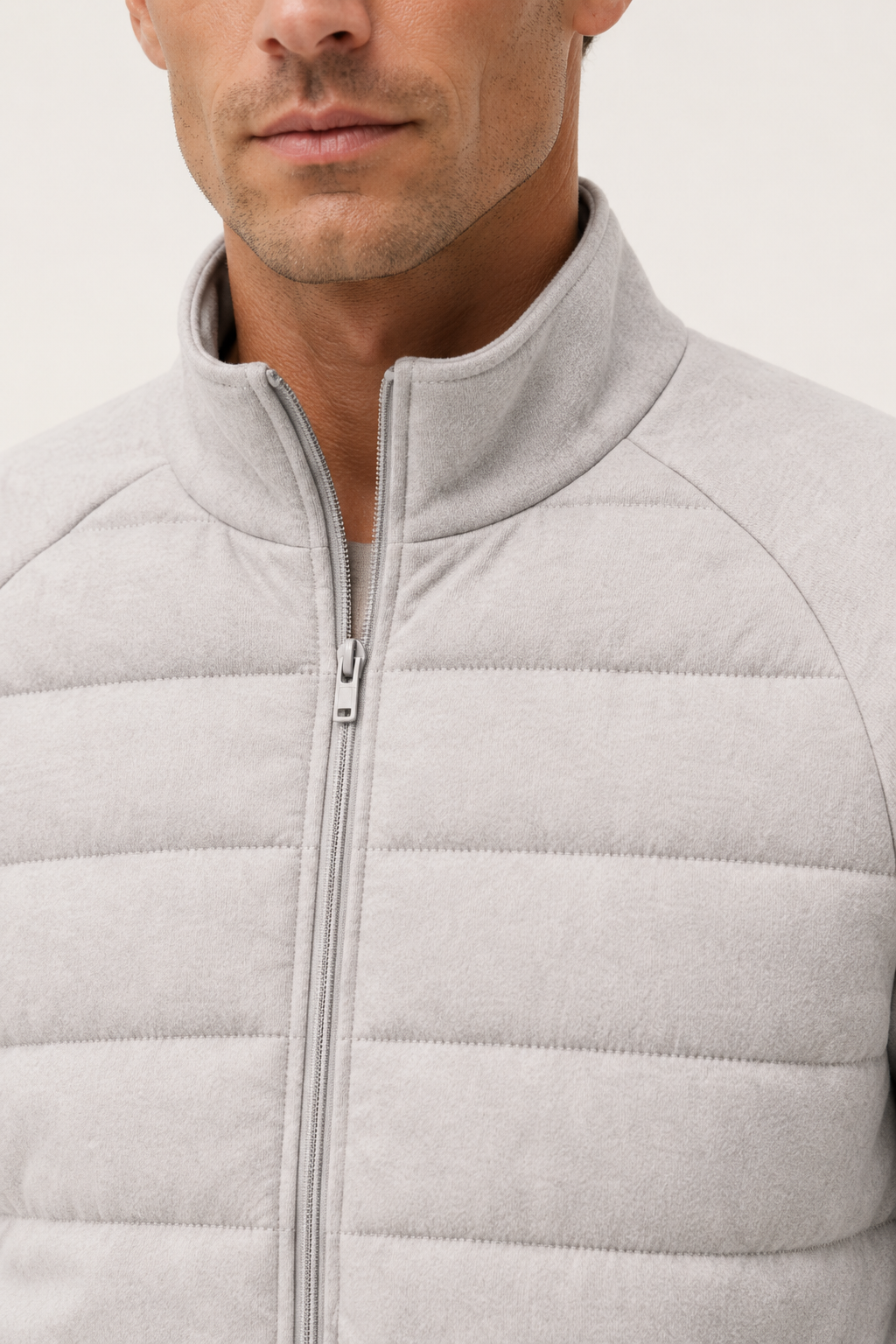 Essential Hybrid Jacke Grau