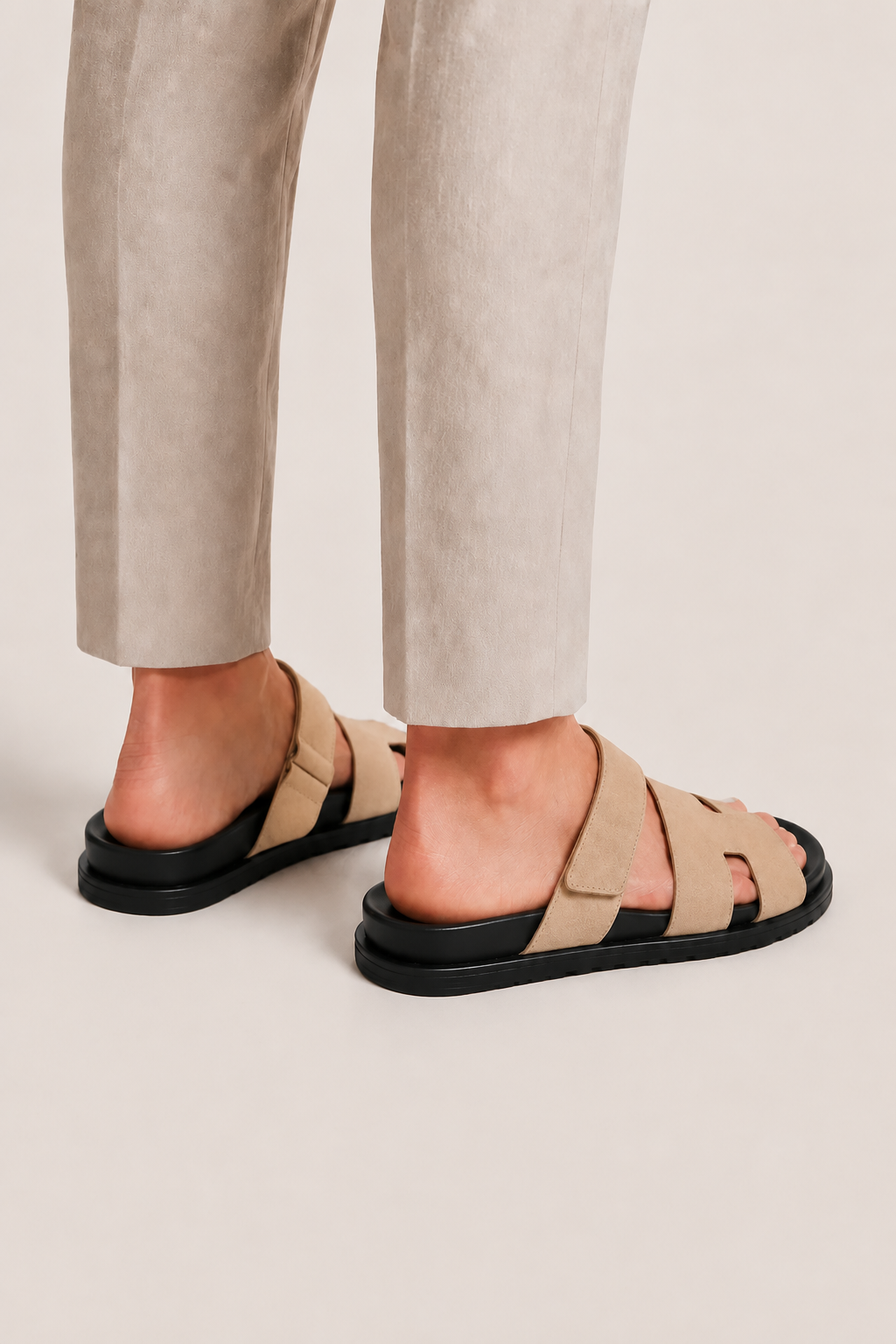 Virello Sandale Schwarz/Beige