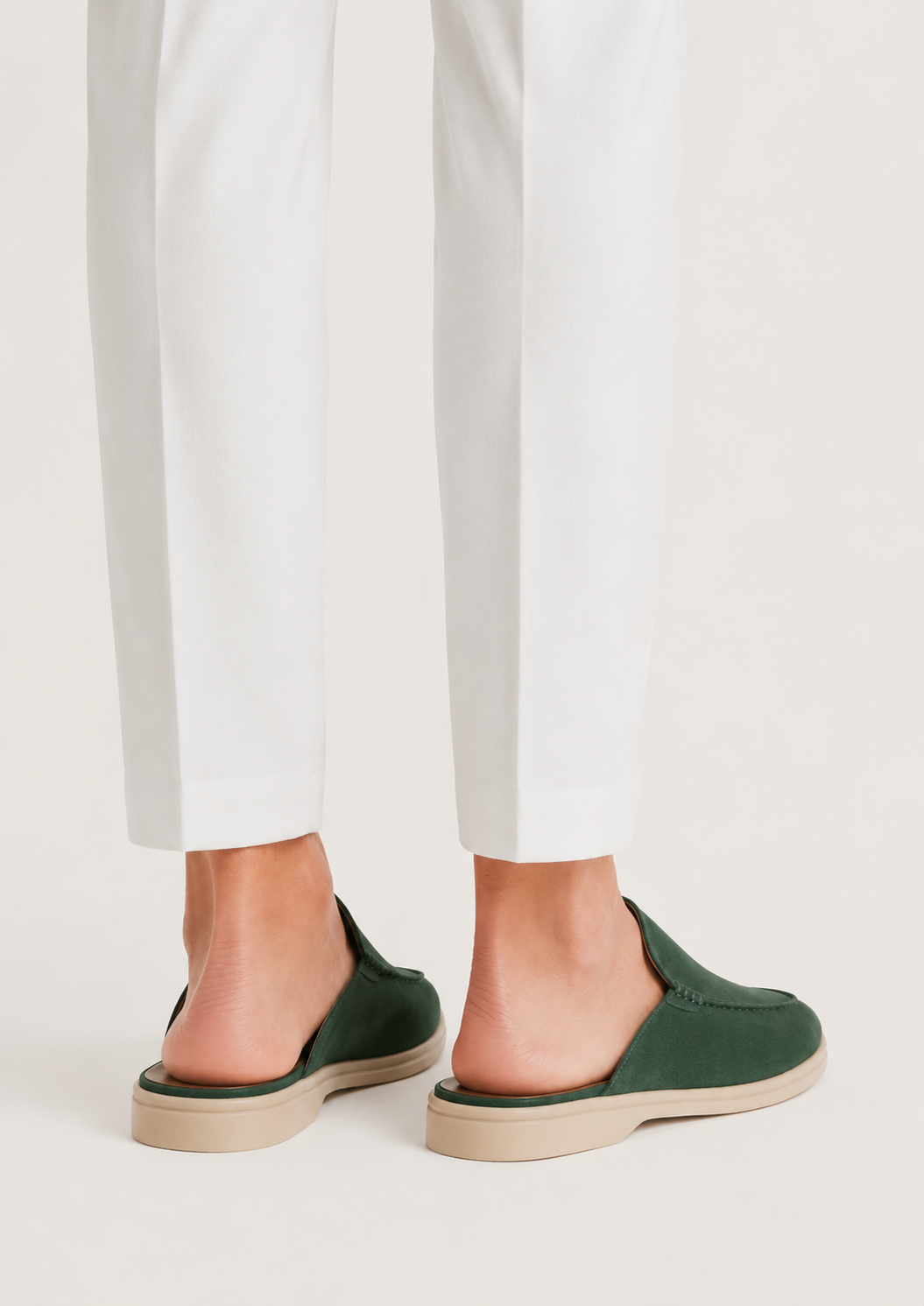 Ancestral Suede Mule Waldgrün