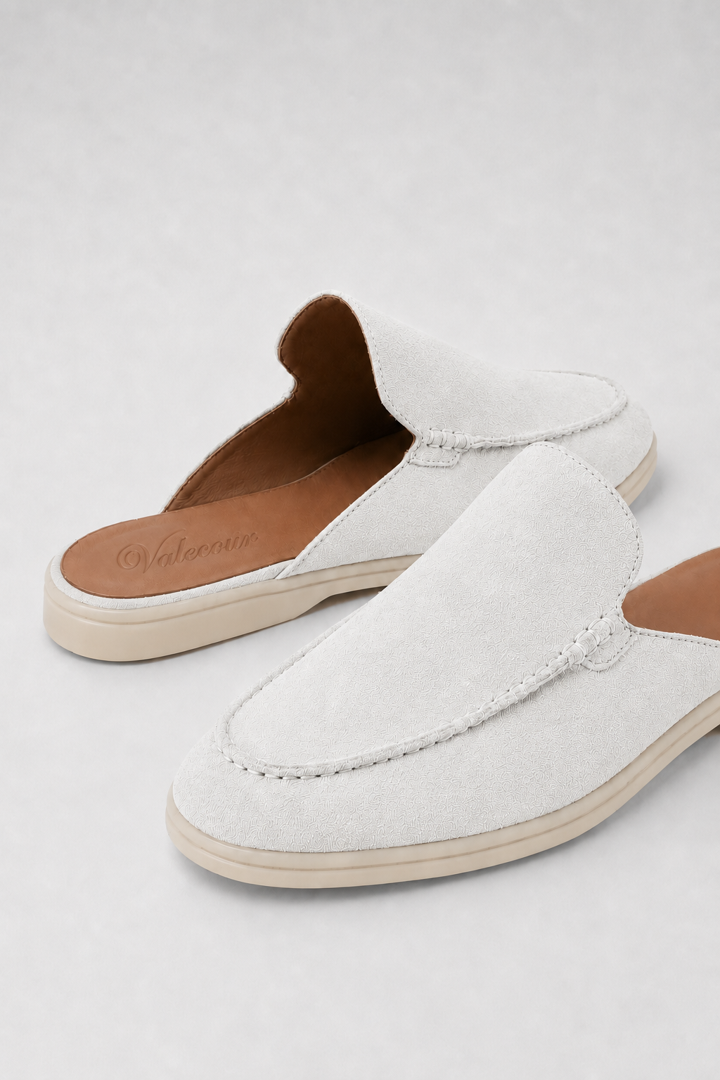 Ancestral Suede Mule Weiß