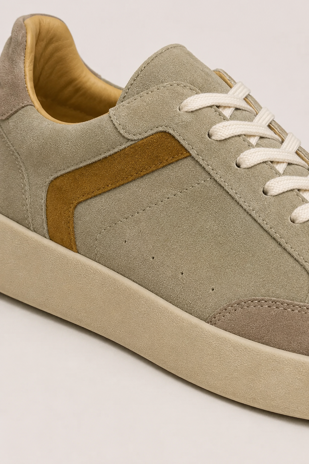 Verona Wildleder-Sneaker Olive/Beige