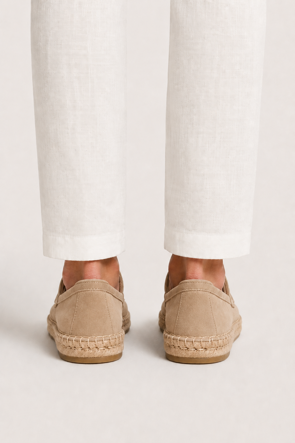 Espadrille aus Veloursleder, Beige