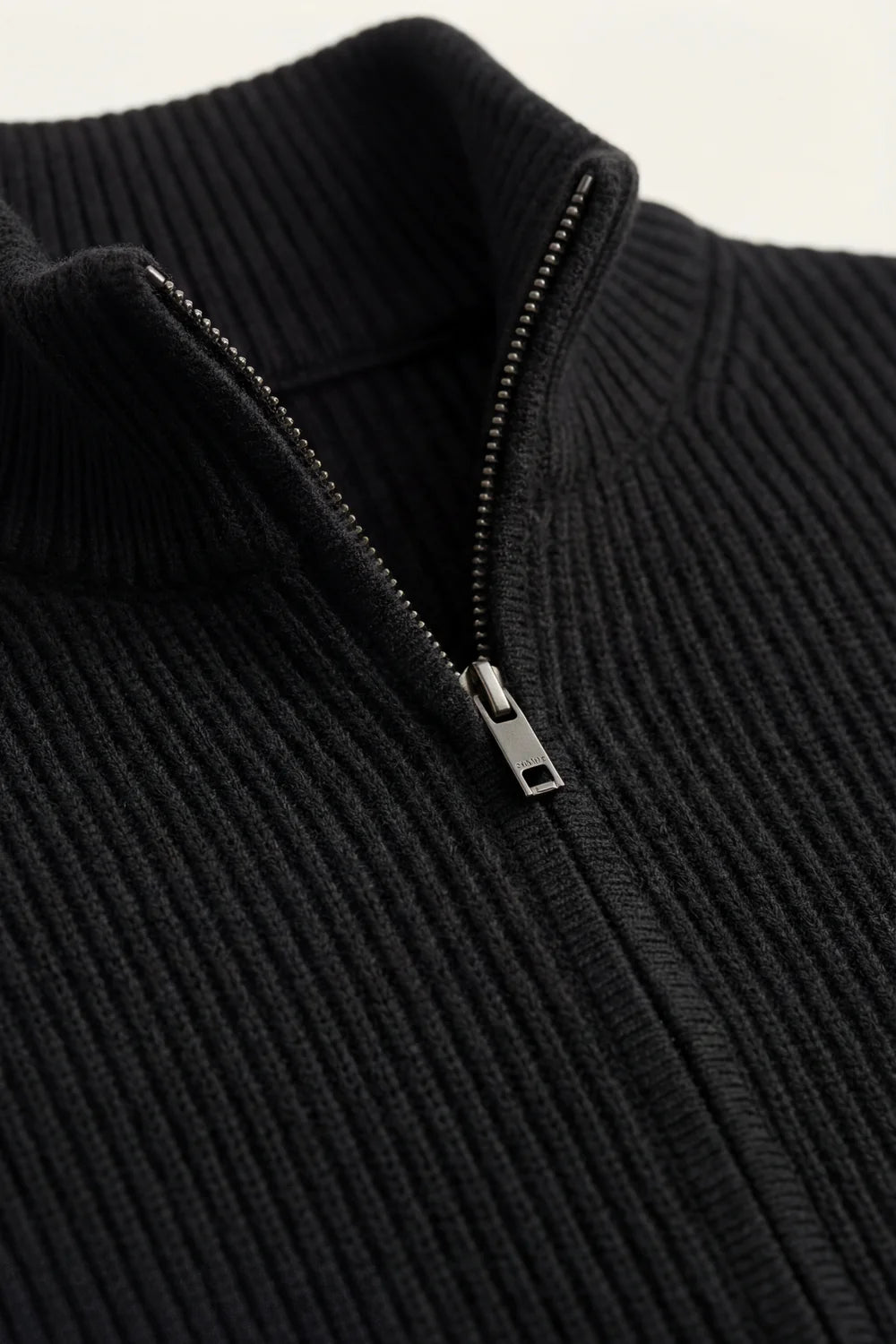 Lodève Zip Knit Black